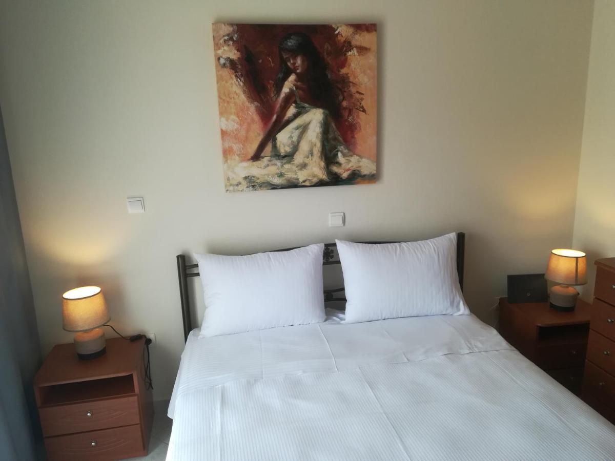 Apartment Ey Zhn Nea Chili Bagian luar foto